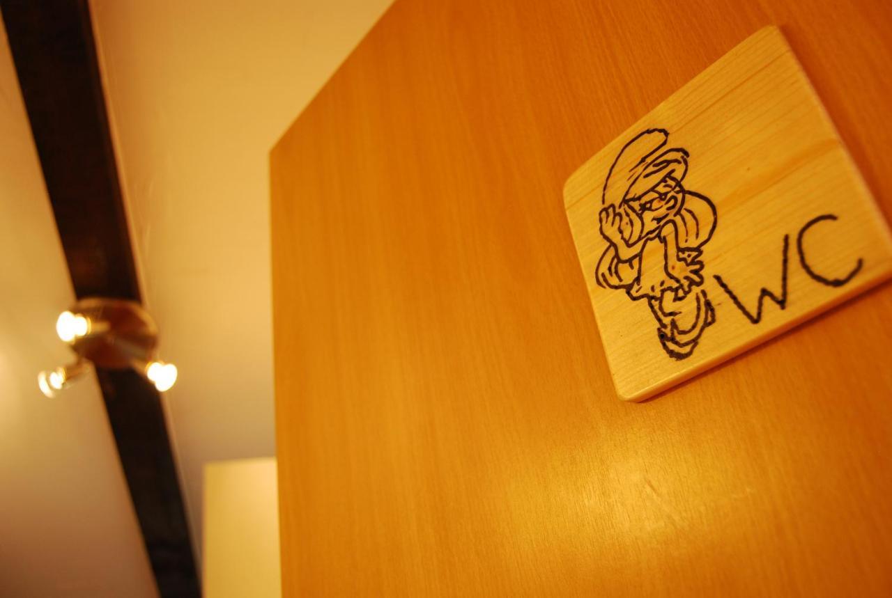 Hostel Ociski Raj Kozina Buitenkant foto