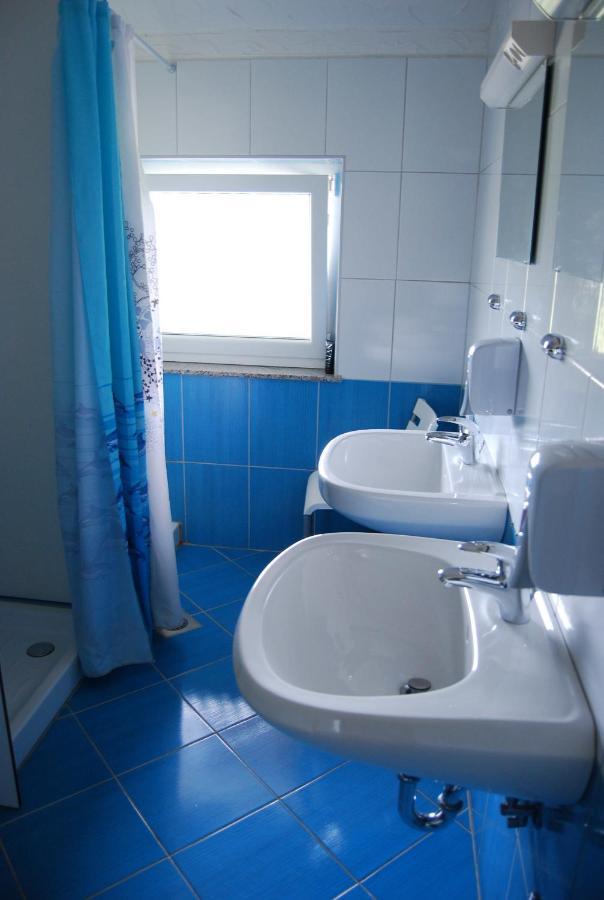 Hostel Ociski Raj Kozina Kamer foto